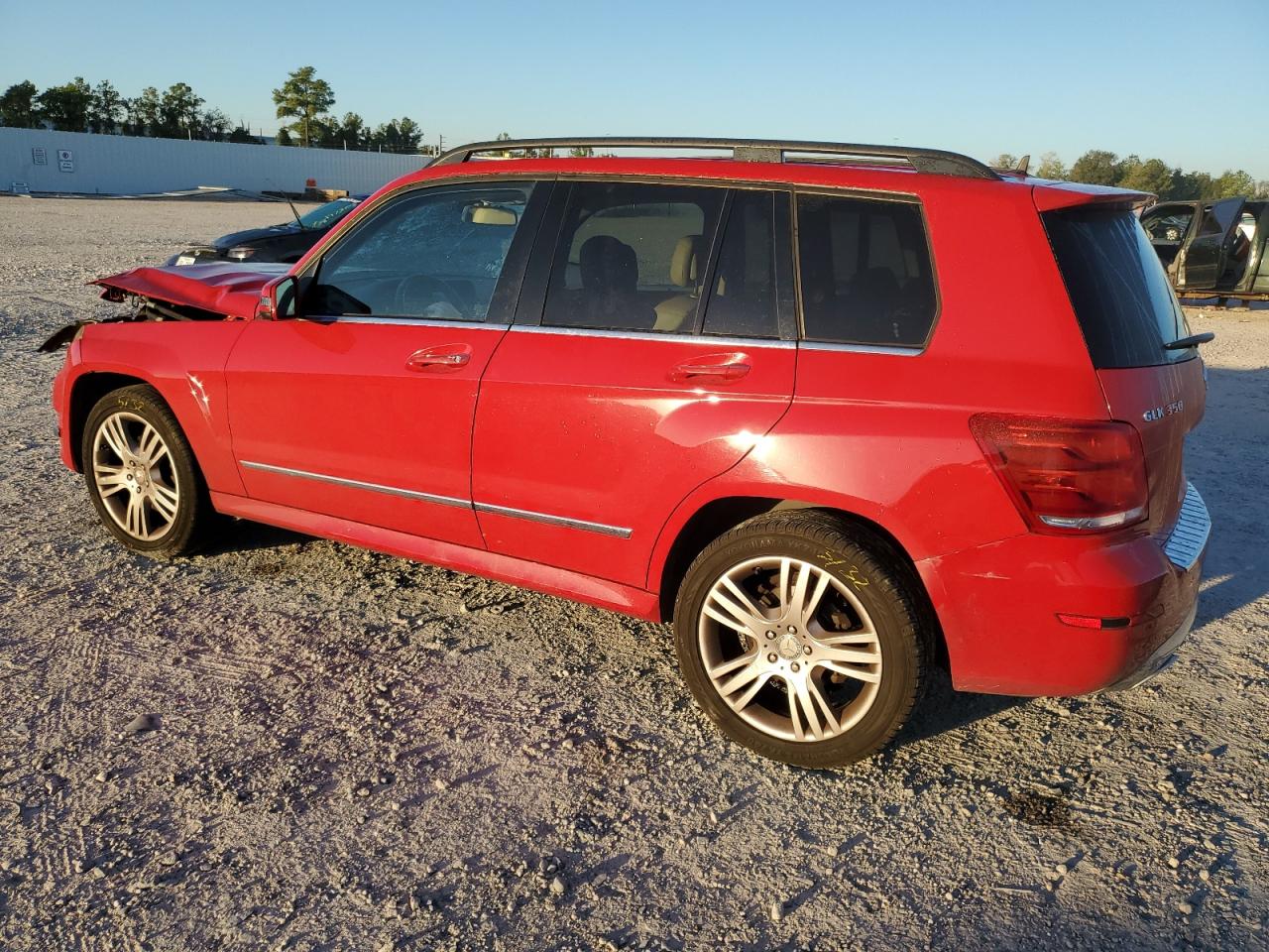 Image 2 of 2015 MERCEDES-BENZ GLK 350 2015 with VIN WDCGG5HB1FG432250