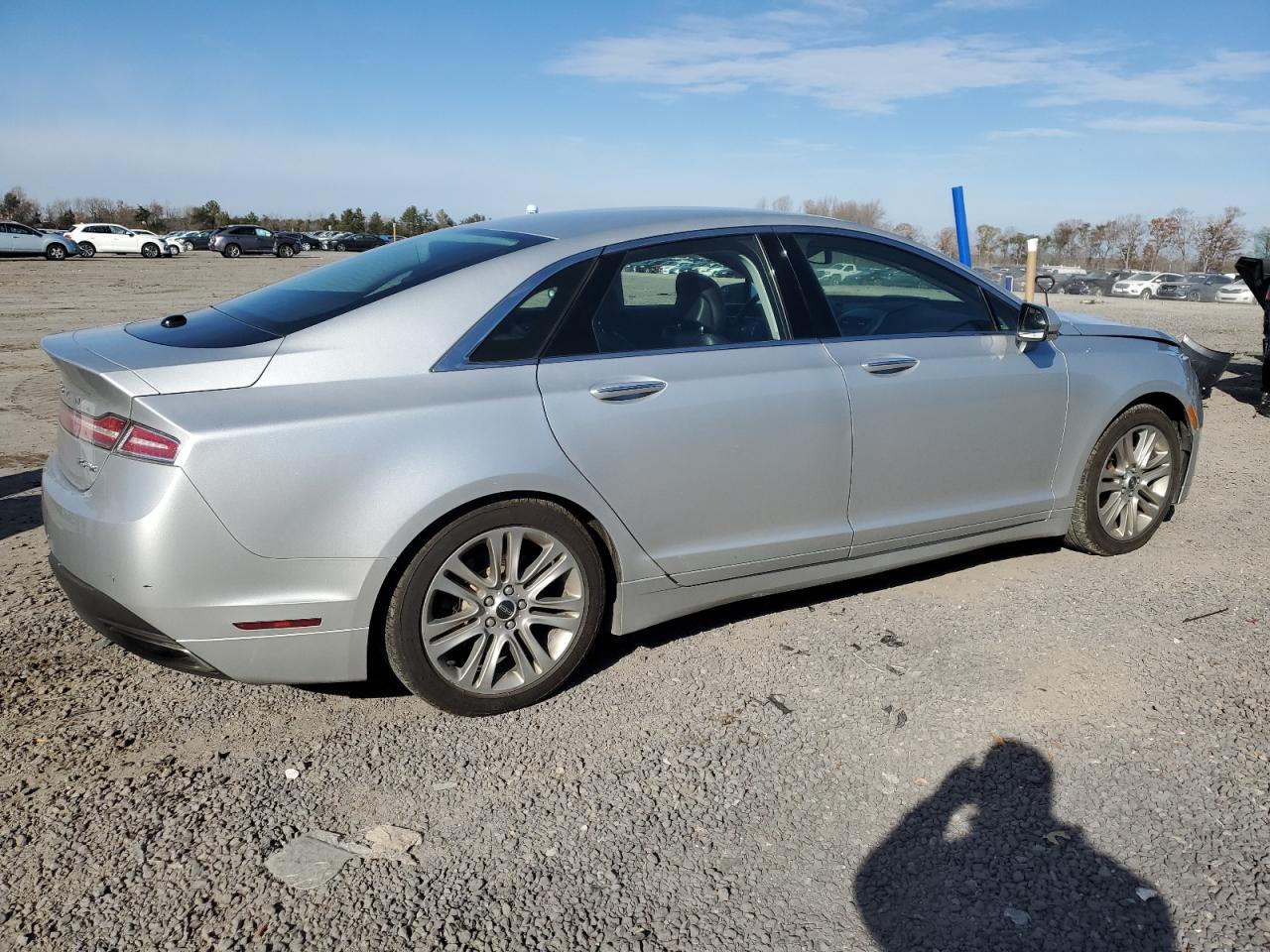 Obraz 3 z 2015 LINCOLN MKZ  2015 z VIN 3LN6L2J96FR621094