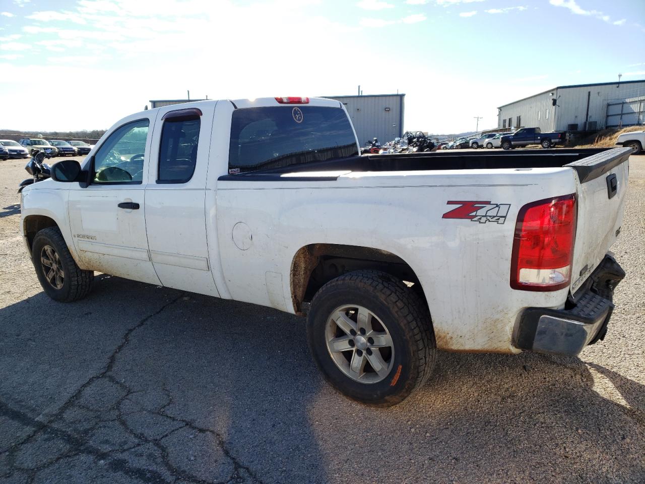 Image 2 of 2007 GMC NEW SIERRA K1500 2007 with VIN 2GTEK19J671722640