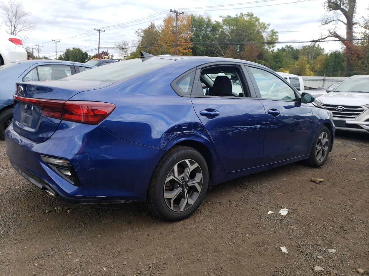 Obraz 3 z 2019 KIA FORTE FE 2019 z VIN 3KPF24AD9KE073875
