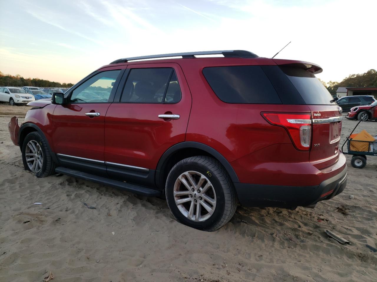 Изображение 2 2015 FORD EXPLORER XLT 2015 с VIN 1FM5K8D87FGB56823