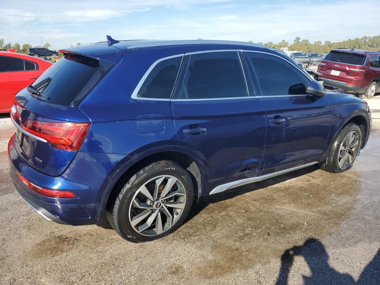 Изображение 3 2021 AUDI Q5 PREMIUM PLUS 2021 с VIN WA1BAAFYXM2126718
