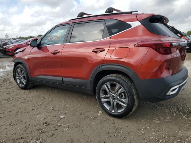 Image 2 of 2021 KIA SELTOS S 2021 with VIN KNDEUCAA1M7139523