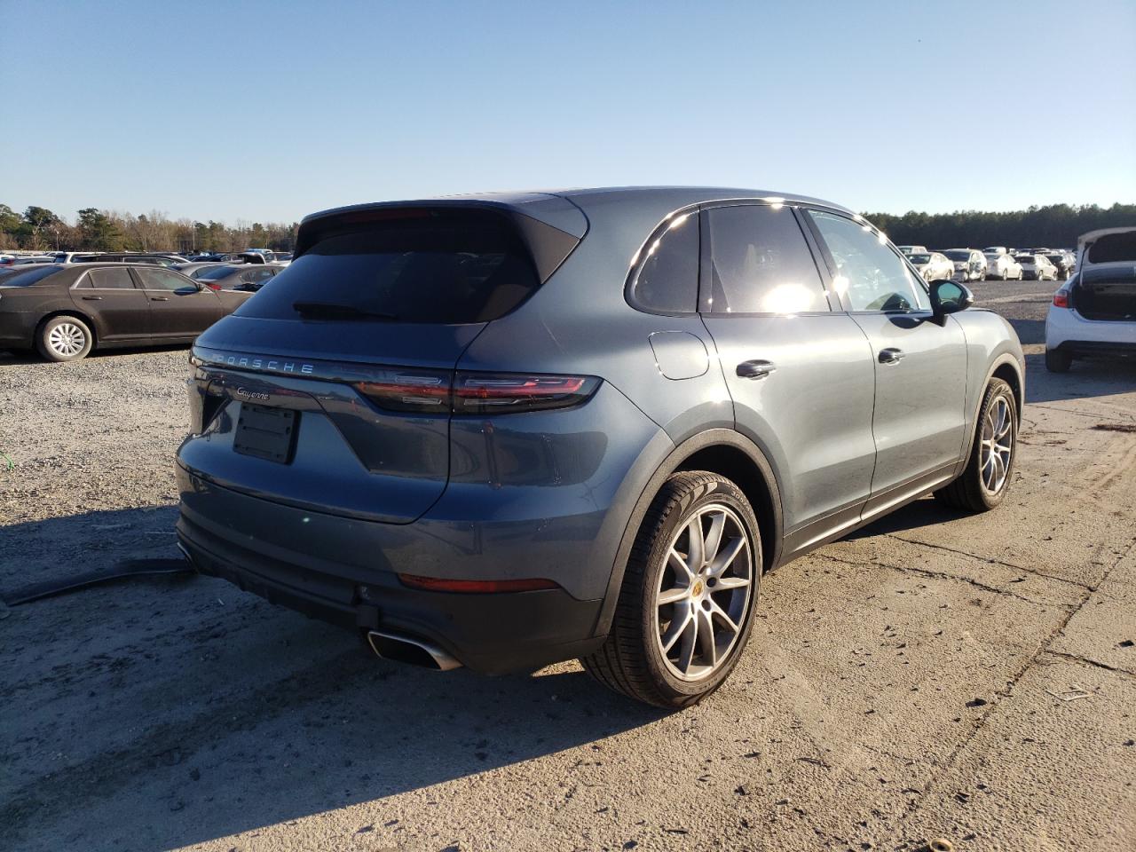 Obraz 3 z 2019 PORSCHE CAYENNE  2019 z VIN WP1AA2AY5KDA10535