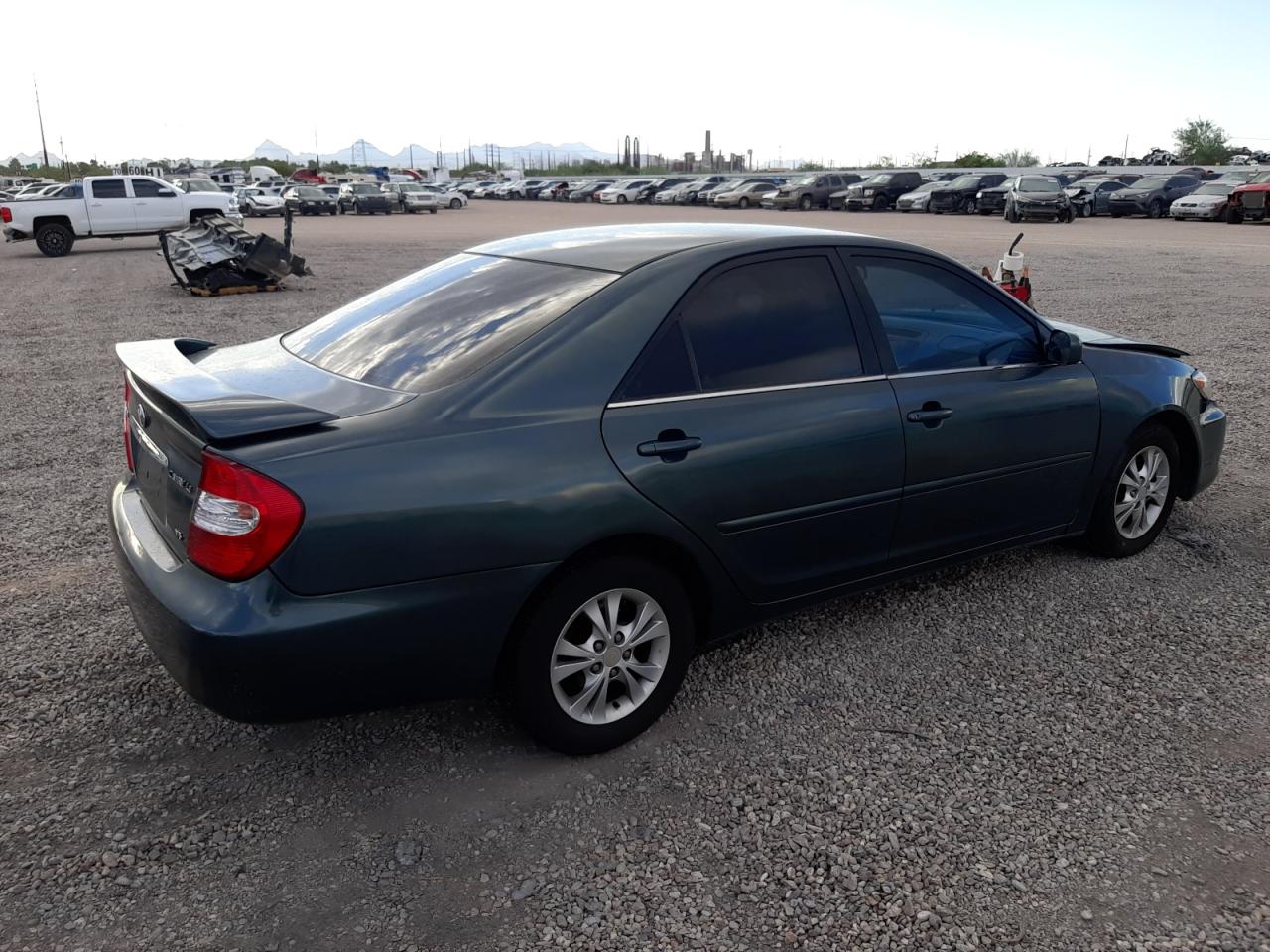 Изображение 3 2004 TOYOTA CAMRY LE 2004 с VIN 4T1BF32K94U074969