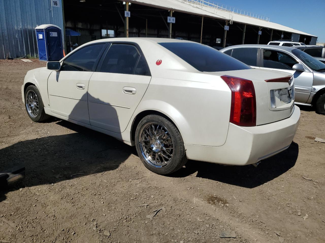 Image 2 of 2007 CADILLAC CTS HI FEATURE V6 2007 with VIN 1G6DP577270173237
