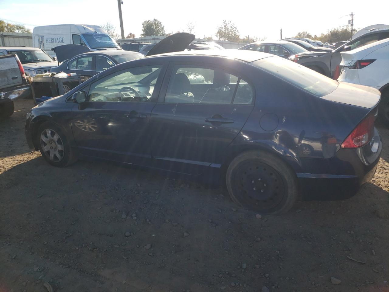 Obraz 2 z 2011 HONDA CIVIC LX 2011 z VIN 2HGFA1F51BH529716