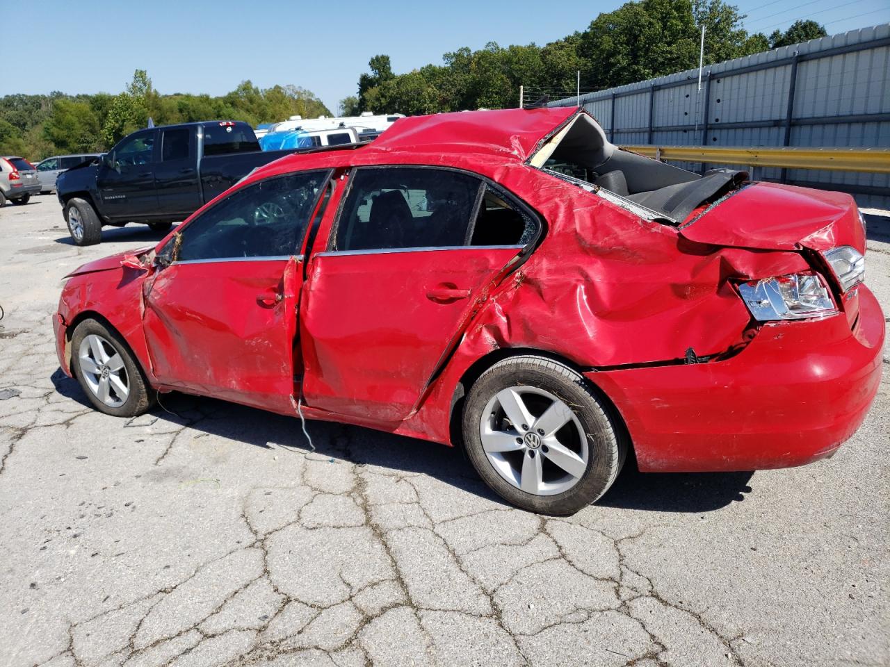 Image 2 of 2012 VOLKSWAGEN JETTA TDI 2012 with VIN 3VWLL7AJ8CM428742