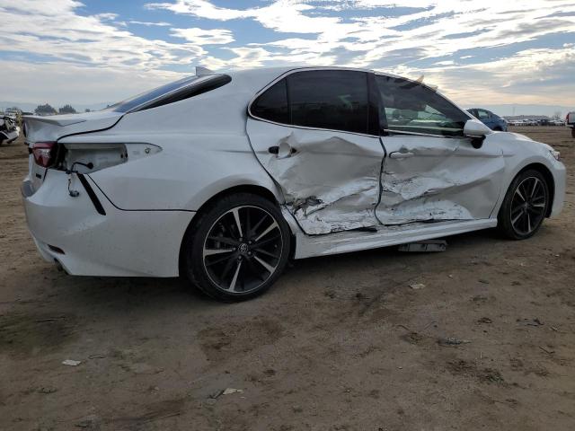 Obraz 3 z 2019 TOYOTA CAMRY XSE 2019 z VIN 4T1B61HK3KU831096