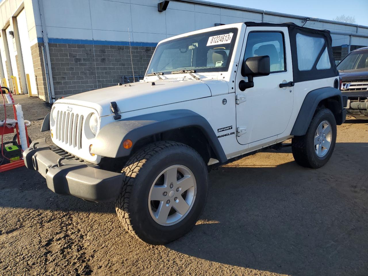Изображение 1 2012 JEEP WRANGLER SPORT 2012 с VIN 1C4GJWAG4CL121322