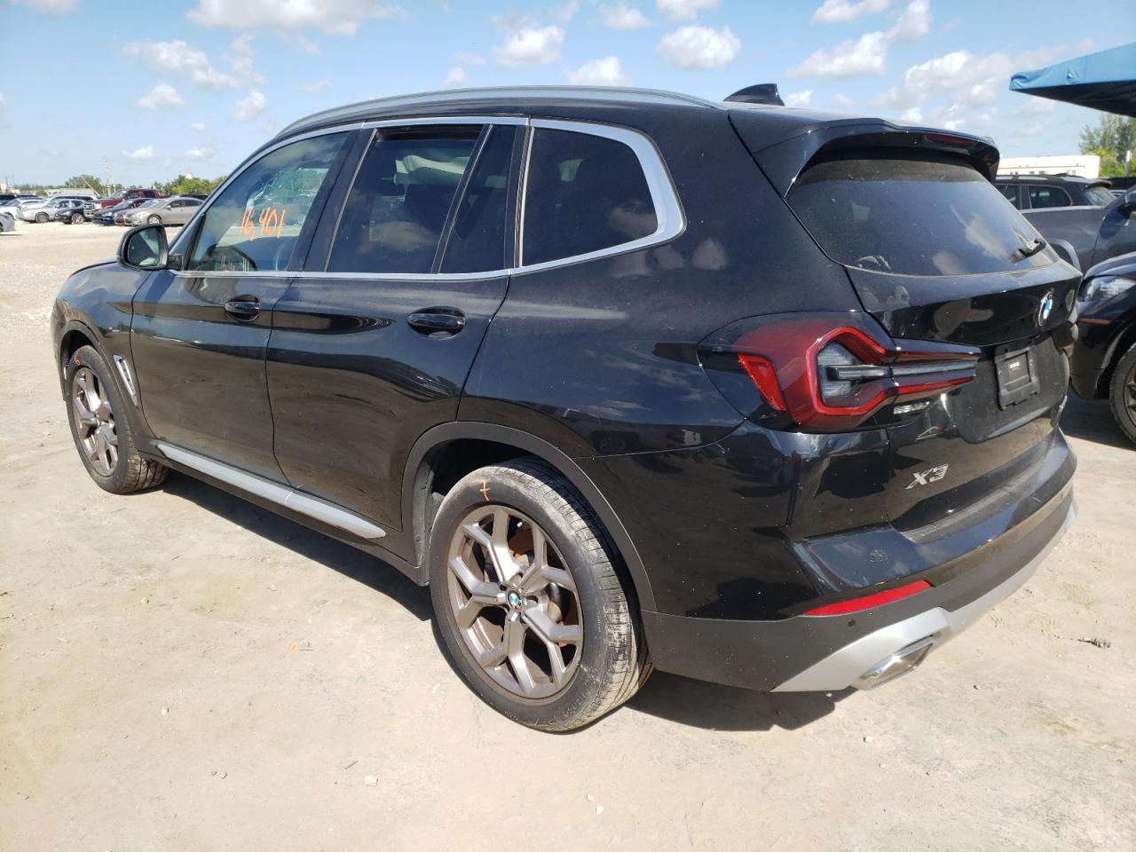 Изображение 2 2022 BMW X3 XDRIVE30I 2022 с VIN 5UX53DP05N9J78210