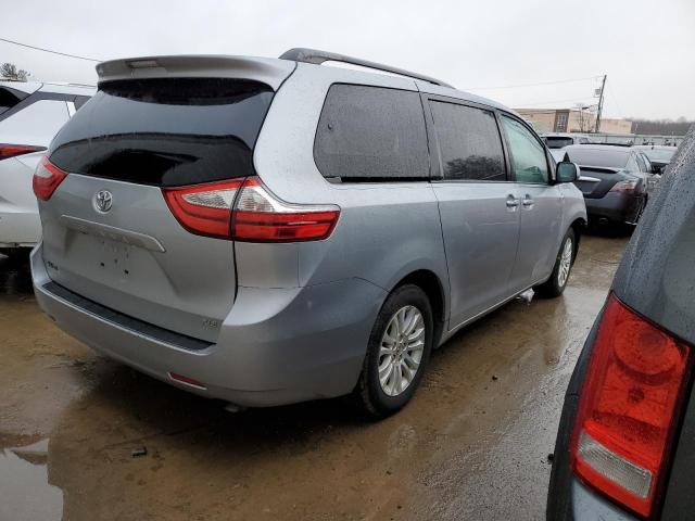 Obraz 3 z 2015 TOYOTA SIENNA XLE 2015 z VIN 5TDYK3DC1FS635141