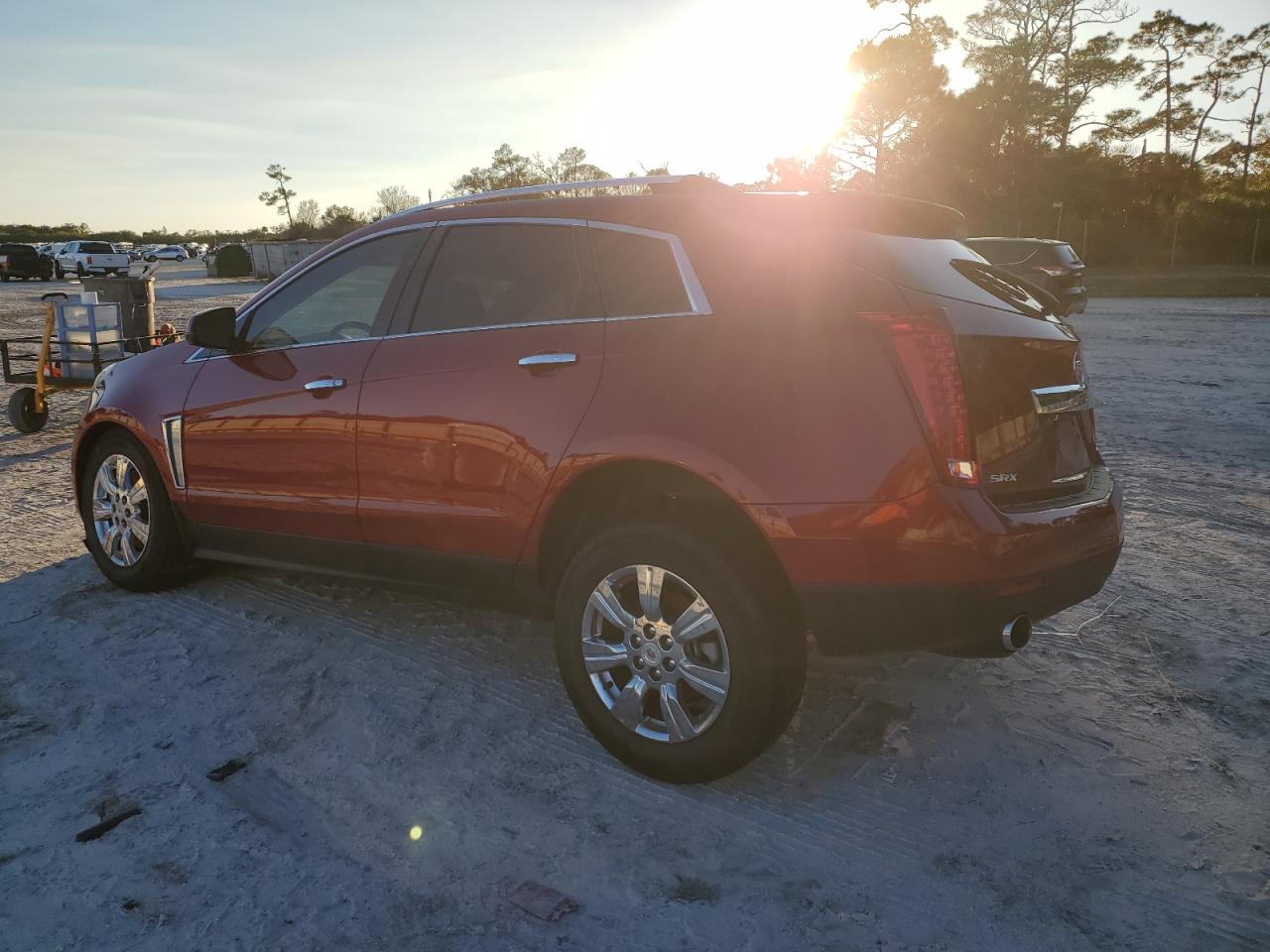 Image 2 of 2015 CADILLAC SRX LUXURY COLLECTION 2015 with VIN 3GYFNBE31FS595429