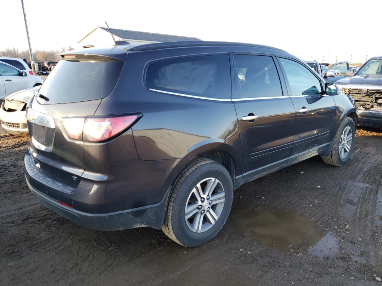 Изображение 3 2017 CHEVROLET TRAVERSE LT 2017 с VIN 1GNKVHKD7HJ199117