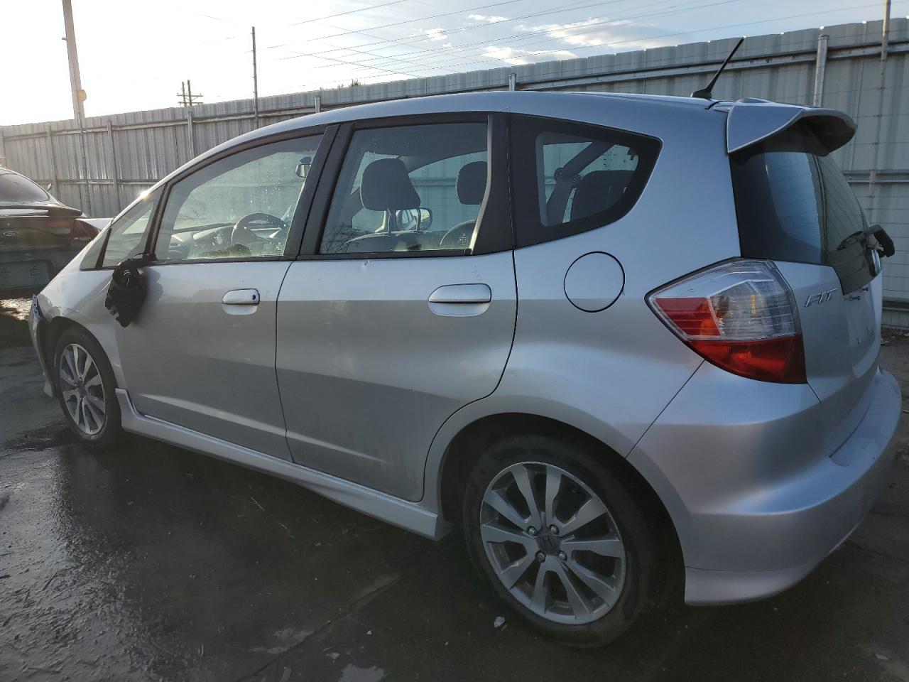 Image 2 of 2012 HONDA FIT SPORT 2012 with VIN JHMGE8G50CC002297