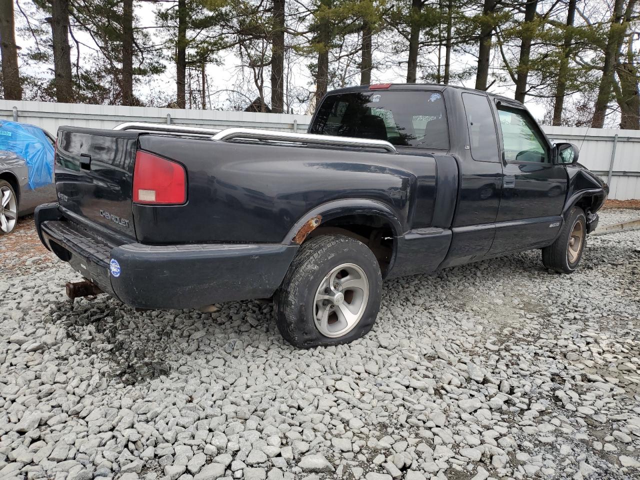 Изображение 3 2000 CHEVROLET S TRUCK S10 2000 с VIN 1GCCS1957Y8218428