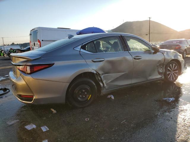Image 3 of 2019 LEXUS ES 300H 2019 with VIN JTHB21B1XK2028229