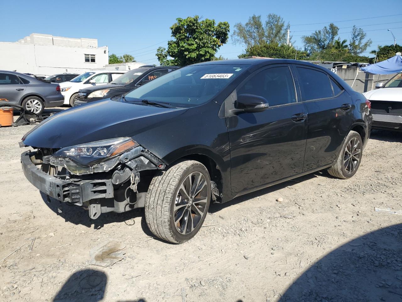 Изображение 1 2018 TOYOTA COROLLA L 2018 с VIN 5YFBURHE7JP794567