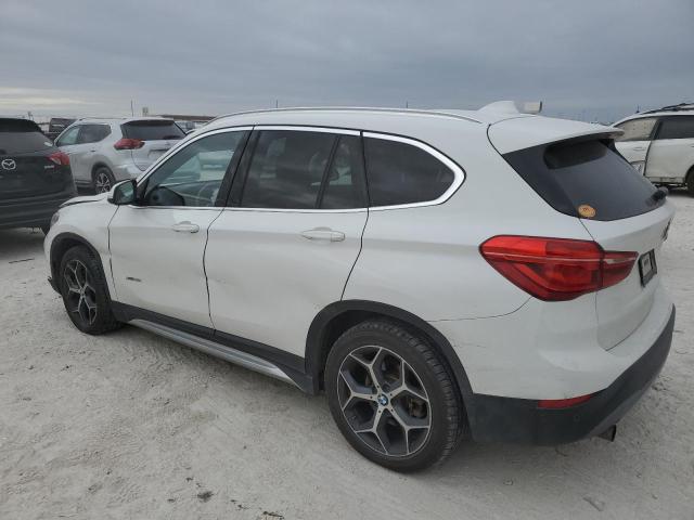 Obraz 2 z 2016 BMW X1 XDRIVE28I 2016 z VIN WBXHT3C38GP888664