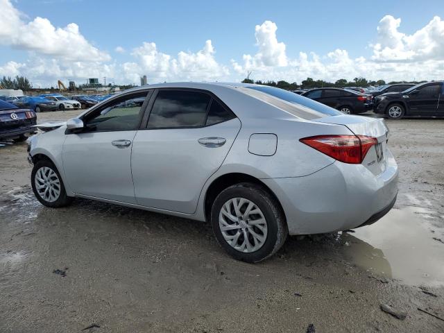 Obraz 2 z 2018 TOYOTA COROLLA L 2018 z VIN 5YFBURHE8JP852542