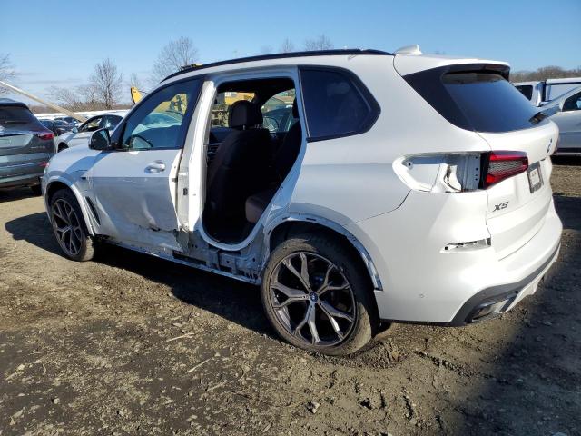Изображение 2 2023 BMW X5 XDRIVE45E 2023 с VIN 5UXTA6C05P9N57693