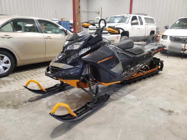 Изображение 2 2020 SKI DOO SUMMIT 2020 с VIN 2BPSTGLB8LV000142