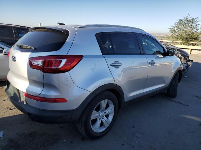 Image 3 of 2011 KIA SPORTAGE LX 2011 with VIN KNDPBCA2XB7131344