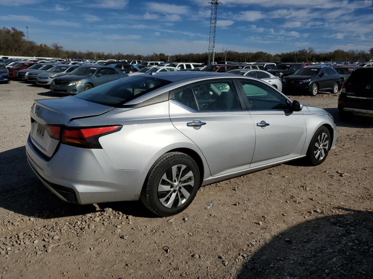 Image 3 of 2019 NISSAN ALTIMA S 2019 with VIN 1N4BL4BV1KC208167