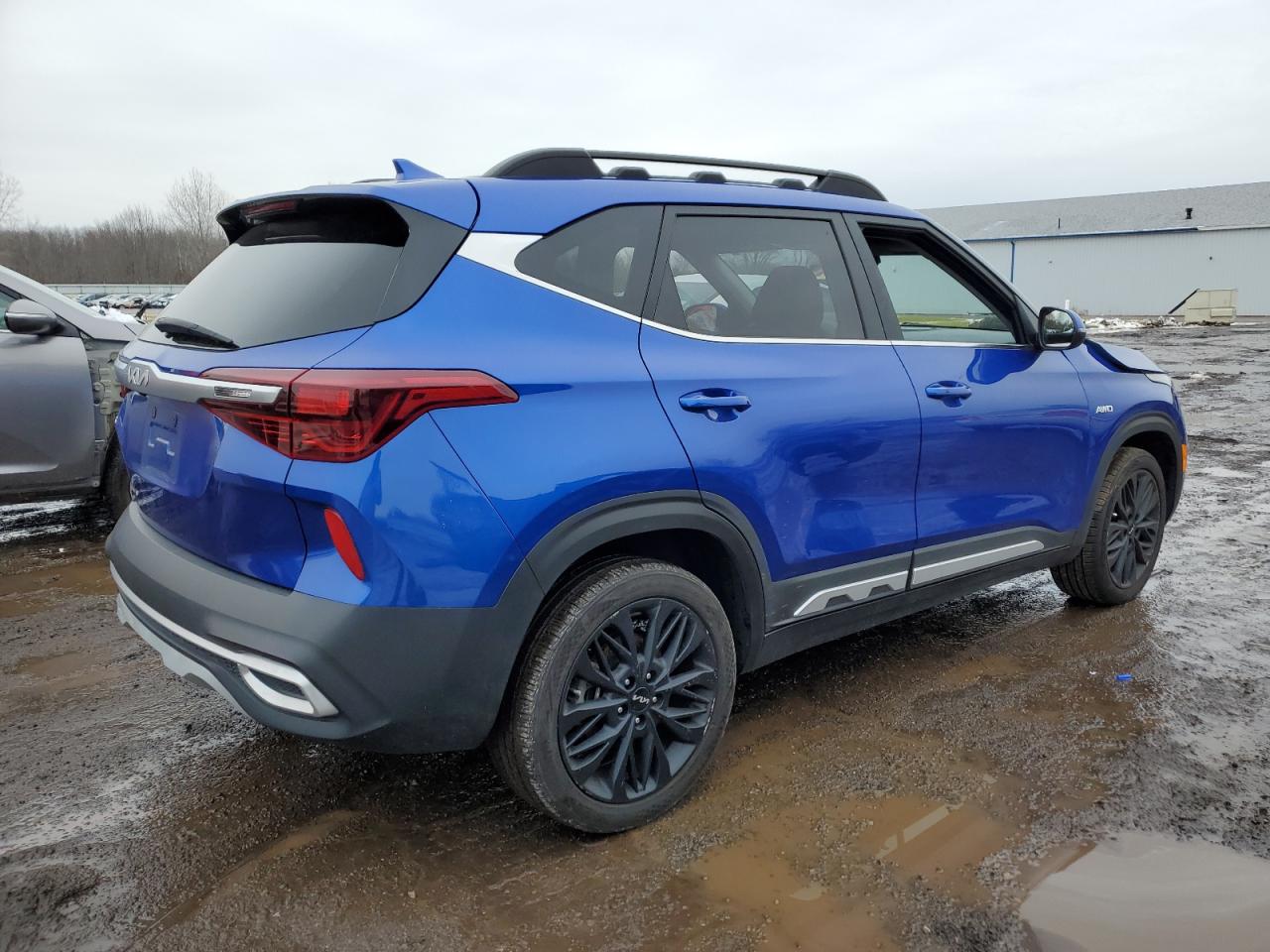 Изображение 3 2022 KIA SELTOS NIGHTFALL 2022 с VIN KNDEUCA24N7320383
