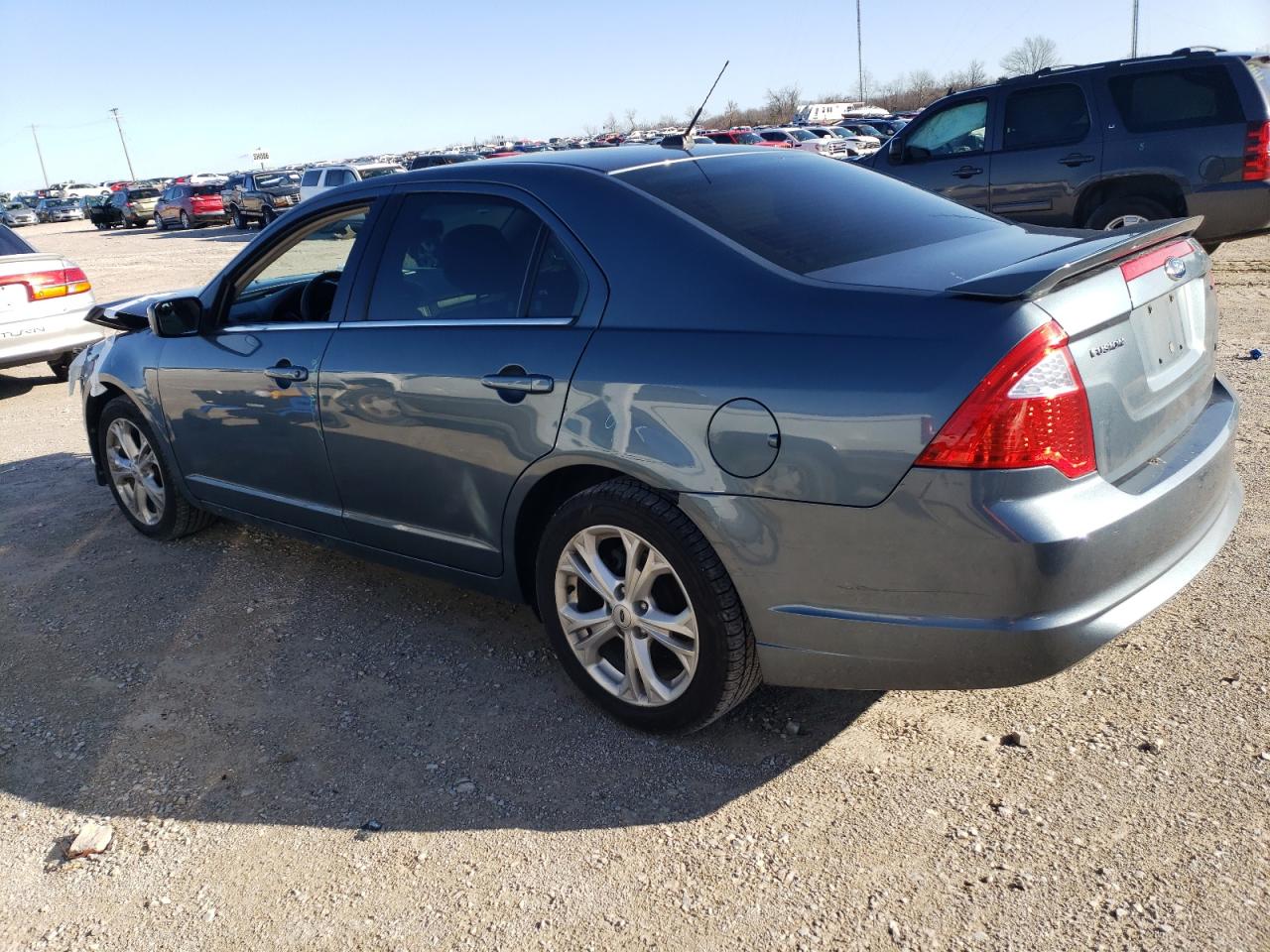 Obraz 2 z 2012 FORD FUSION SE 2012 z VIN 3FAHP0HA5CR107132