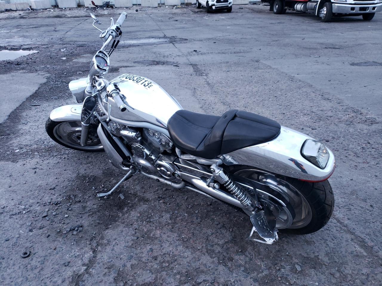 Obraz 3 z 2002 HARLEY-DAVIDSON VRSCA  2002 z VIN 1HD1HAZ172K806745