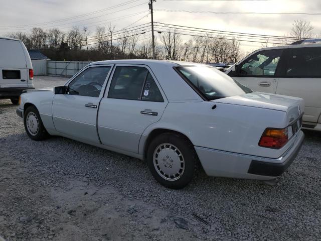 Obraz 2 z 1990 MERCEDES-BENZ 300 E 2.6 1990 z VIN WDBEA26D0LB265842