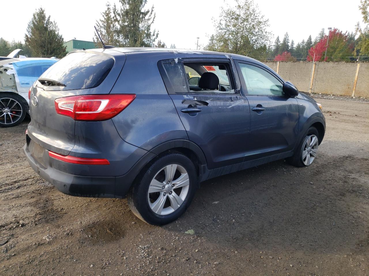 Image 3 of 2012 KIA SPORTAGE LX 2012 with VIN KNDPBCA22C7250331