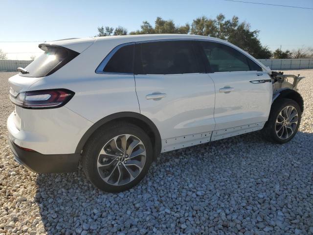 Obraz 3 z 2023 LINCOLN NAUTILUS RESERVE 2023 z VIN 2LMPJ8KP1PBL07111