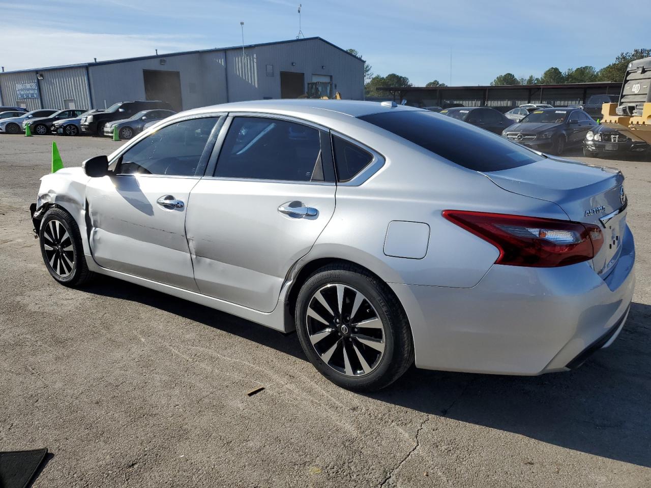 Obraz 2 z 2018 NISSAN ALTIMA 2.5 2018 z VIN 1N4AL3AP3JC225575