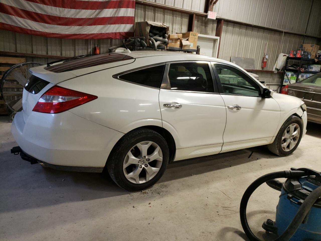 Изображение 3 2010 HONDA ACCORD CROSSTOUR EXL 2010 с VIN 5J6TF1H56AL010382