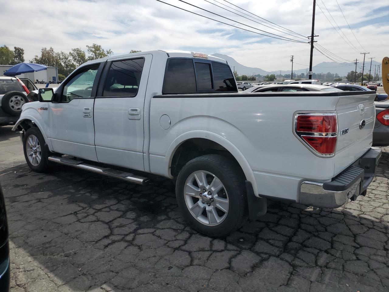 Image 2 of 2011 FORD F150 SUPERCREW 2011 with VIN 1FTFW1CF8BFA20852