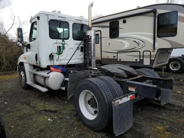 Image 3 of 2011 FREIGHTLINER CASCADIA 125  2011 with VIN 1FUBGEBG7BSAW3613