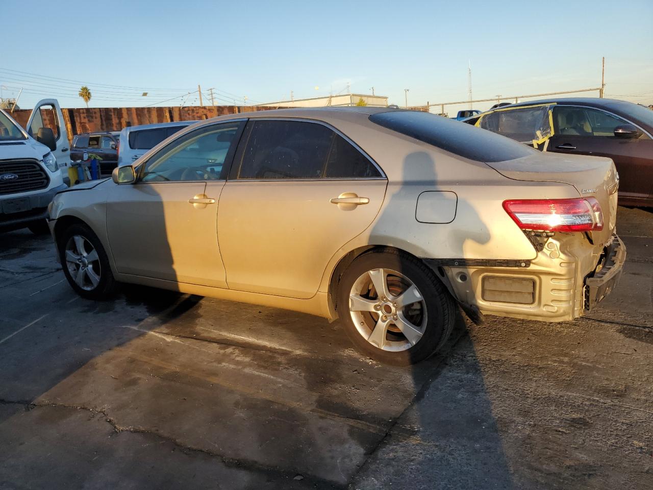 Image 2 of 2011 TOYOTA CAMRY BASE 2011 with VIN 4T1BF3EK9BU597532