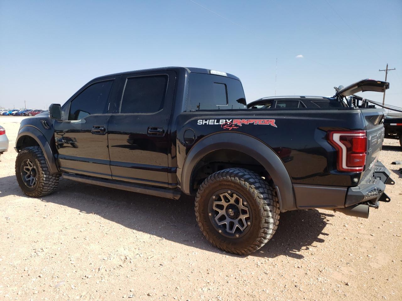Image 2 of 2019 FORD F150 RAPTOR 2019 with VIN 1FTFW1RG2KFA83106