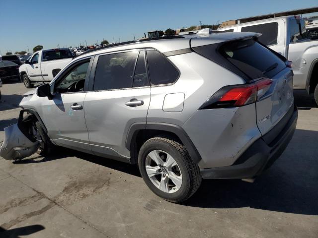Image 2 of 2019 TOYOTA RAV4 XLE 2019 with VIN 2T3W1RFV4KW042152