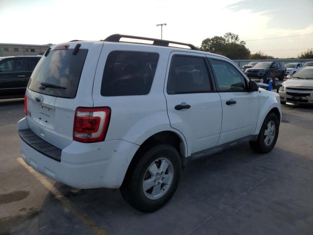 Image 3 of 2012 FORD ESCAPE XLT 2012 with VIN 1FMCU9D77CKC28059