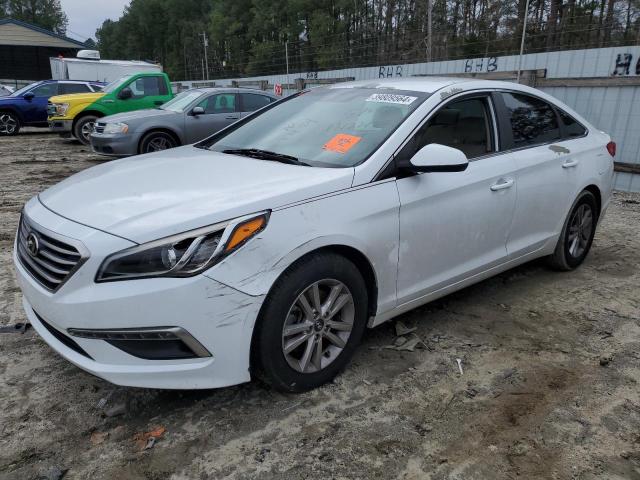 Obraz 1 z 2015 HYUNDAI SONATA SE 2015 z VIN 5NPE24AF4FH213216