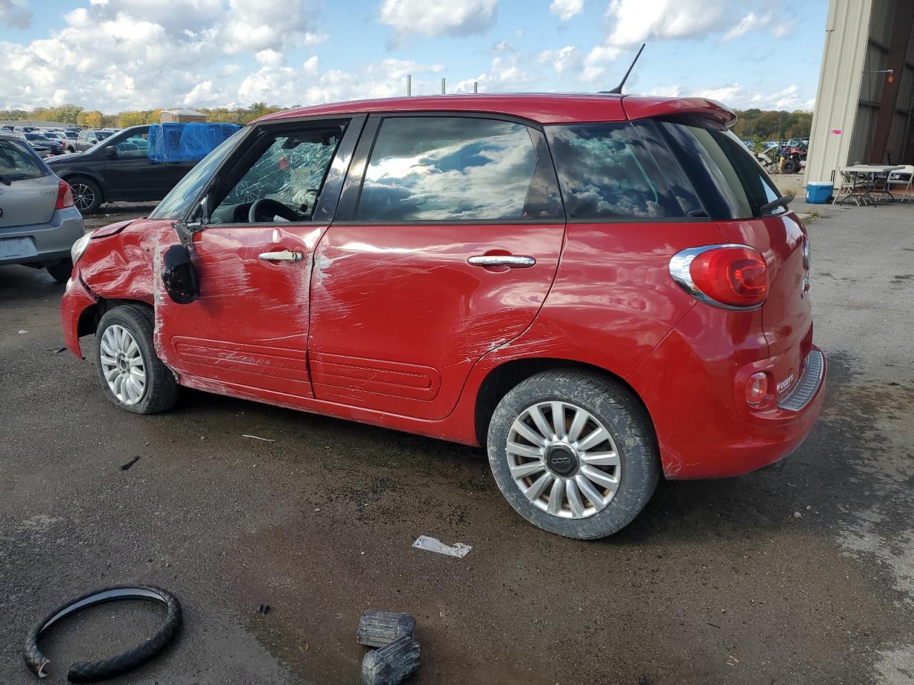 Image 2 of 2014 FIAT 500L EASY 2014 with VIN ZFBCFABH9EZ026476