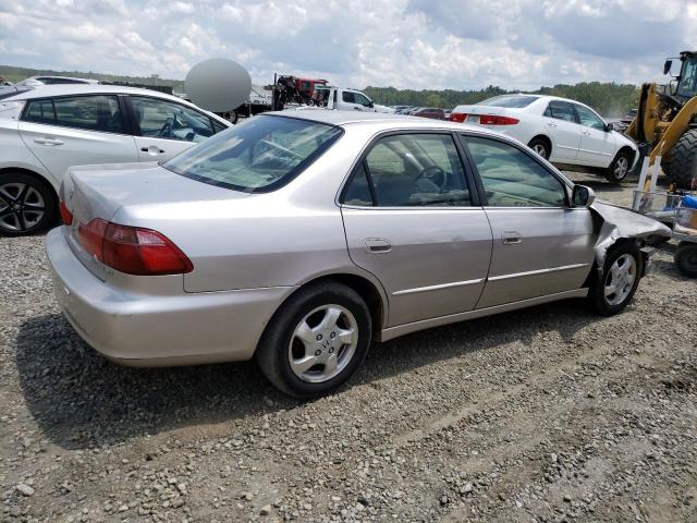 Image 3 of 1999 HONDA ACCORD EX 1999 with VIN JHMCG6672XC033296