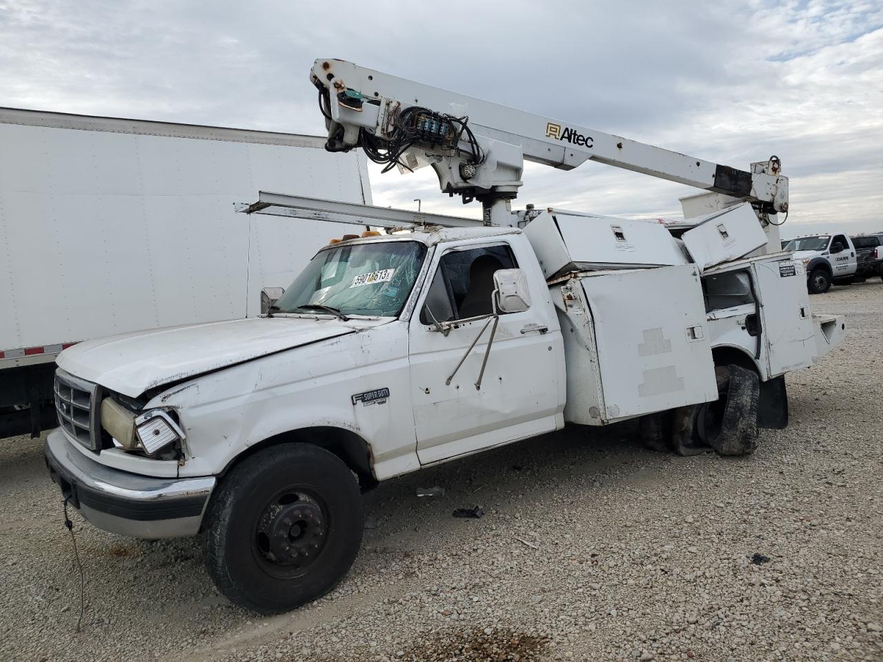 Image 2 of 1996 FORD F SUPER DUTY 1996 with VIN 1FDLF47F2TEA99761