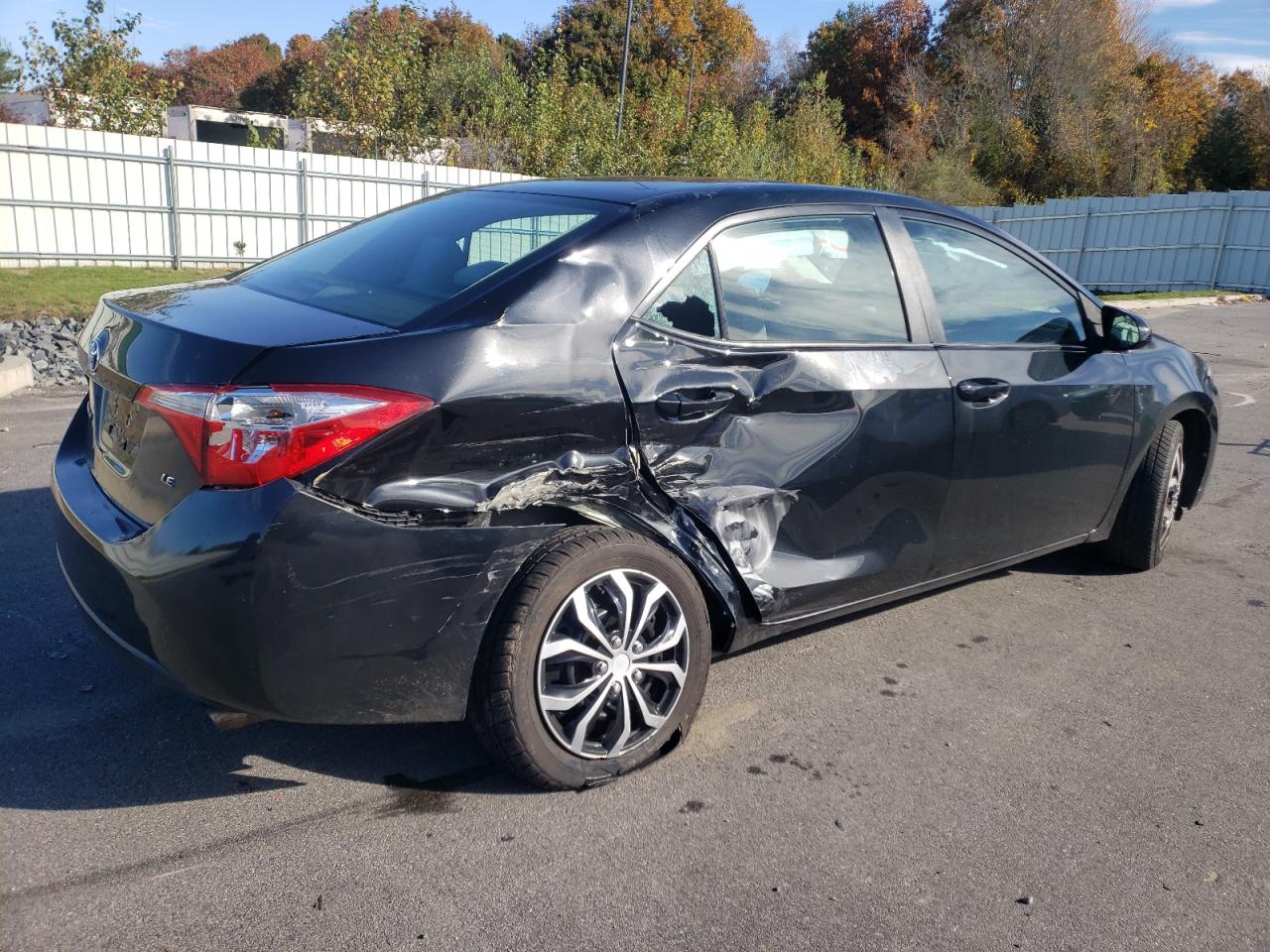 Image 3 of 2014 TOYOTA COROLLA L 2014 with VIN 2T1BURHE9EC095978