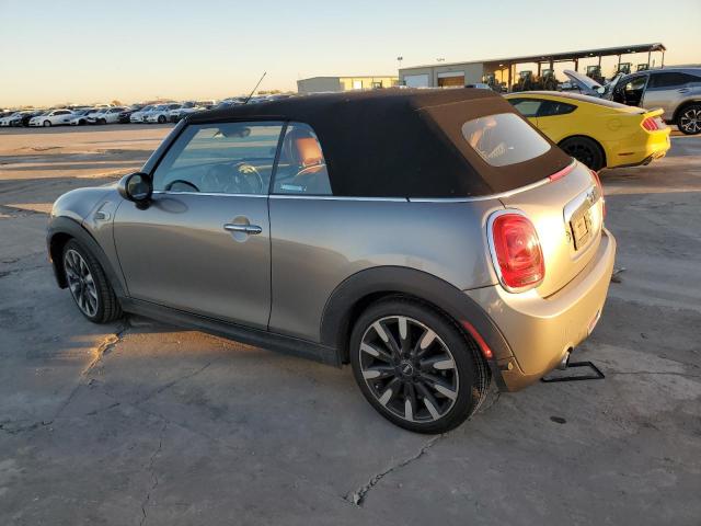 Image 2 of 2017 MINI COOPER  2017 with VIN WMWWG5C53H3A81368