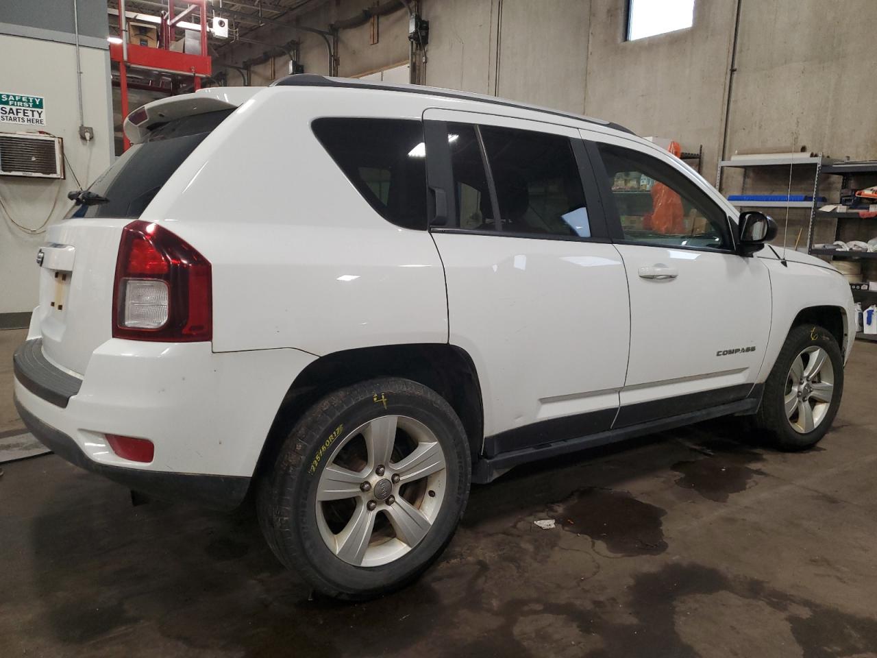 Image 3 of 2016 JEEP COMPASS SPORT 2016 with VIN 1C4NJDBB3GD610566