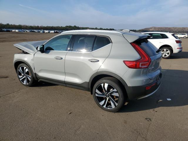 Image 2 of 2024 VOLVO XC40 PLUS 2024 with VIN YV4L12UE9R2214561